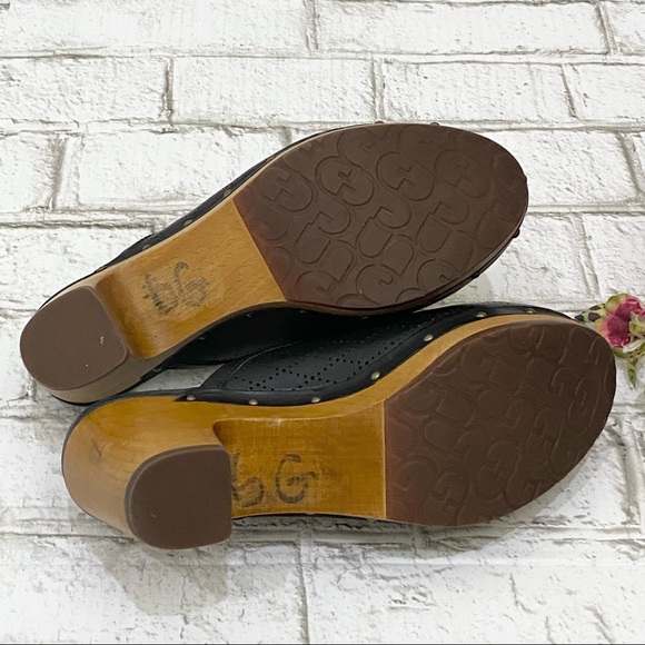 UGG Abbie Black Diamond Cut Perforated Leather Studded Mule Heeled Clogs Size 7 - Picture 11 of 16